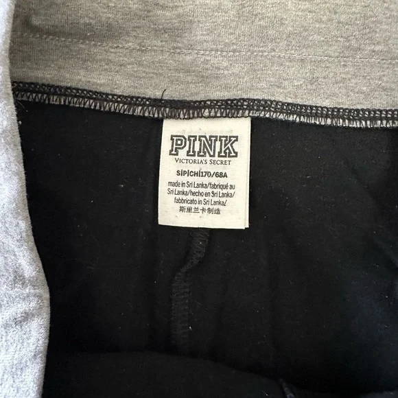 Victoria’s Secret Pink - Black Leggings - Picture 5 of 7